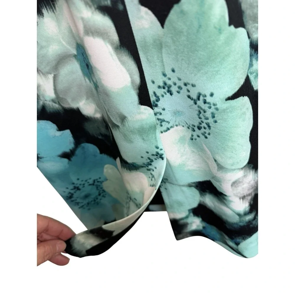 Maggie London Sheath Dress Blue Floral Knee Length Size 6 - Picture 3 of 8